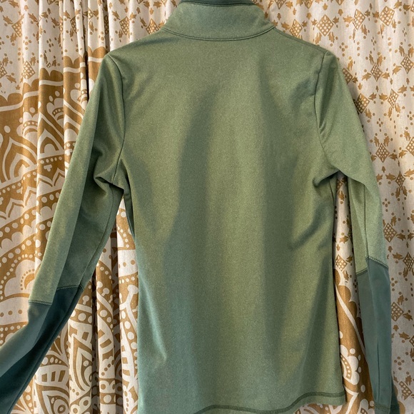 Green North Face Half-Zip (Size S/P) - Picture 3 of 4
